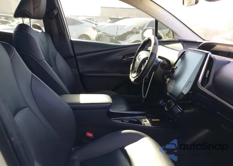 2021 Toyota Prius Prime Xle from USA, damaged, VIN JTDKAMFP3M3165384